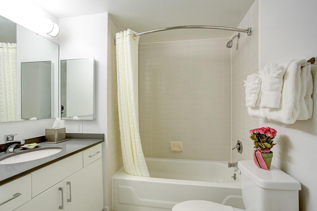 Oakwood Crystal City Arlington Esterno foto