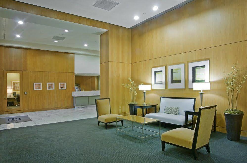 Oakwood Crystal City Arlington Esterno foto